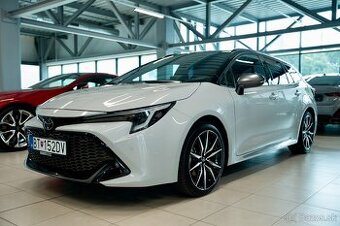 Toyota Corolla Combi 2.0 Hybrid GR Sport JBL audio záruka