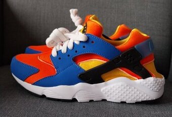 Tenisky Nike Huarache Run 37,5