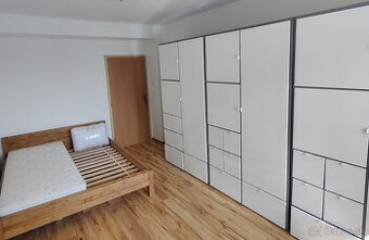 Zaujímavý TEHLOVÝ 2 i. Pohradová (Ďumbierska), OV, LO, 2p