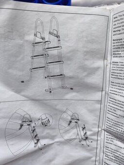 Bazénové schodíky Bestway