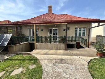 3,5i RD s veľkorysým pozemkom v širšom centre mesta Senec