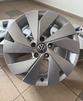 Hliníkové disky 5x112 R17 VW Belmont - Golf 8 Octavia Passat