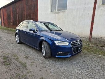 AUDI A3 SPORTBACK 1.4 TFSI 92KW S-TRONICK AUTOMAT