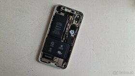 Apple iPhone X 64GB - bez lcd a foťáku - na diely