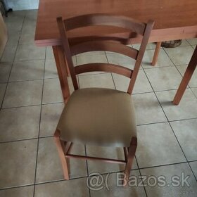Stôl so stoličkami - 1