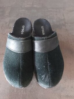 Crocs - 1