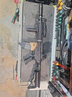 Predam airsoft m4 AEG