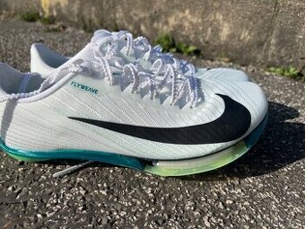 bežecké tretry nike air zoom maxfly 2