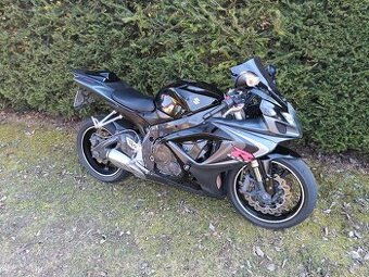 Suzuki GSXR 600 - K6 (2006 ročník)