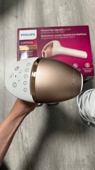 Predám IPL Philips Lumea BRI956