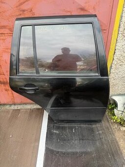 Golf 4 zadne dvere variant