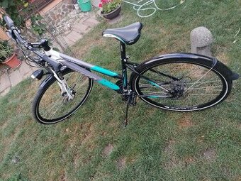 Cestný bicykel CTM Maxima .0