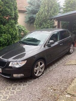 Škoda superb2