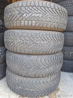 195/65/R15 zimné 4ks. Pirelli