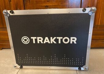 Native Instruments Traktor Kontrol S4 MK3 FC Dj Kufor - 1