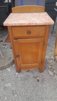 Nočný stolík 50eur