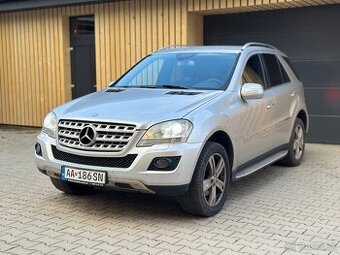 Mercedes-Benz M trieda 320 CDI