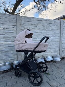 Cybex priam cozy a Black matt