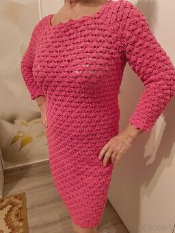Háčkované šaty