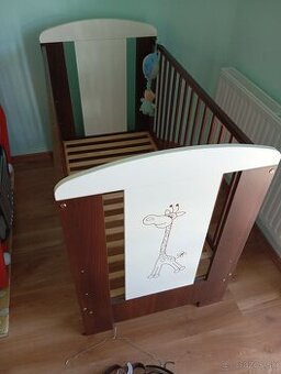 Detská postieľka žirafa