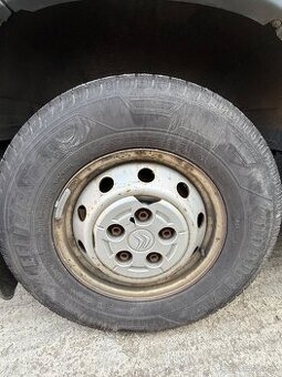 Predam letnu sadu 225/75r16c