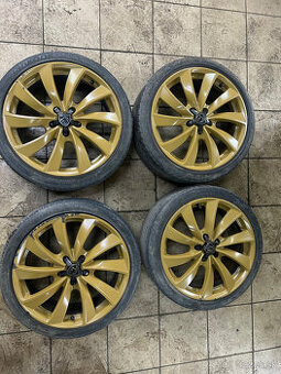 Alu kola Peugeot 508 R19 prodám 5x108 ET 45