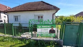 Exkluzívne na predaj rodinný dom v obci Tesáre  ID 196-12-LU