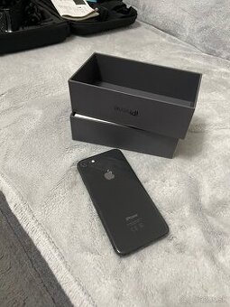 iPhone 8 64gb