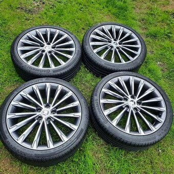 Alu kola Škoda Octavia 4 Karoq Superb VW TouranPassat R19