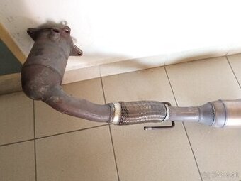 Downpipe vyfuk decat vw golf GTI mk5 tfsi