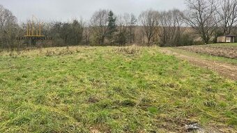 POZEMKY v obci LÚČKA, okr. Svidník 1050m2