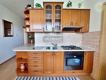 HALO reality - Predaj, trojizbový byt Levice
