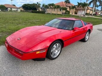 1986 Chevrolet Corvette C4 perfektny kus