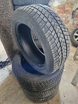 Zimné pneu Vredestein 255/50R19