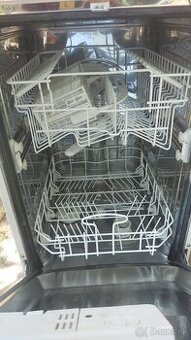 Umývačka riadu Whirlpool