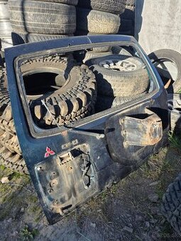 Kufrove dvere Pajero III 3.2did