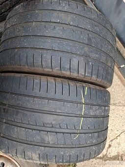 305/30R21 2ks letné Goodyear
