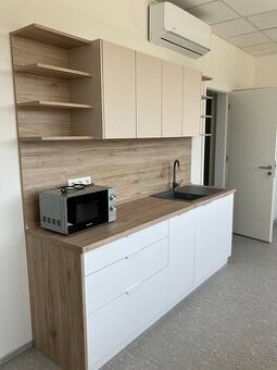 Predám kuchynskú linku 2846x600x2050