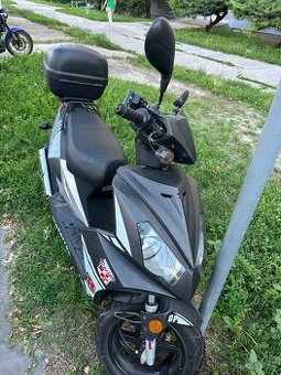 Skúter 50cc