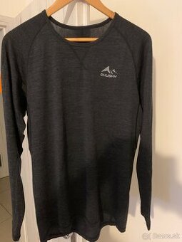 HUSKY® Merow “M” black merino