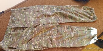 Predám maskáče 2007