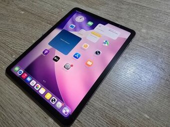 Ipad AIR 5 s procesorom M1 vdaka comu je velmi rychly vhodny