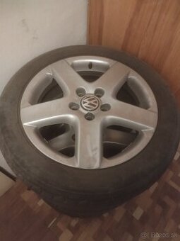 Originál WV R17 225/50R17 5x112