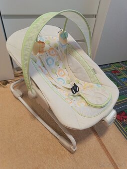 Prebalovaci pult,vybračne kresielko