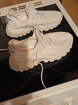 Tenisky, teplakova suprava