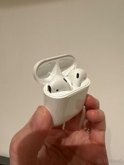 AirPods 2 (2019)