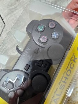 Ps2 ovladace,nove zabalene,nepouzivane