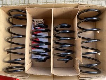 Sada pruzin KYB BMW E30