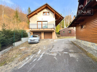 Piata Avenue | Rodinný dom + dve chaty - Terchová