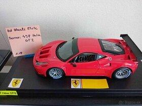 Ferrari 458 Italia GT2 1:18 (hw elite)